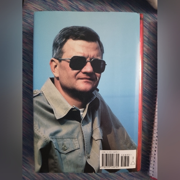 𝘛𝘰𝘮 𝘊𝘭𝘢𝘯𝘤𝘺 𝘙𝘦𝘥 𝘙𝘢𝘣𝘣𝘪𝘵 1𝘴𝘵 𝘌𝘋𝘐𝘛𝘐𝘖𝘕  𝘉𝘰𝘰𝘬 - Picture 3 of 13